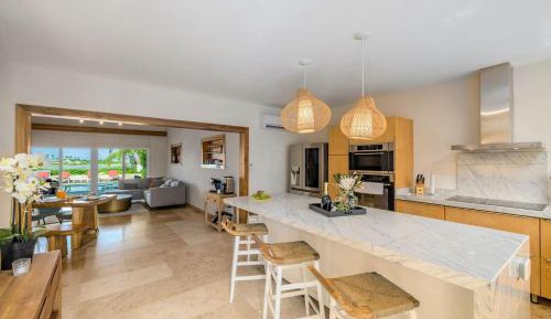 Three-Bedroom Holiday Home 