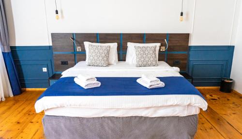 Double Room with Private External Bathroom