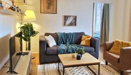 One-Bedroom Apartment