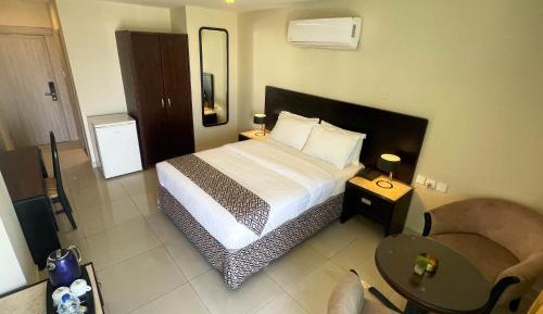 Deluxe Single Room