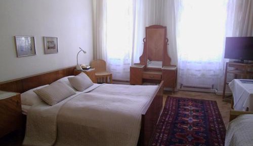Budget Triple Room