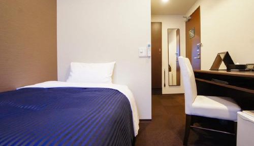 Double Room with Small Double Bed - Non-Smoking