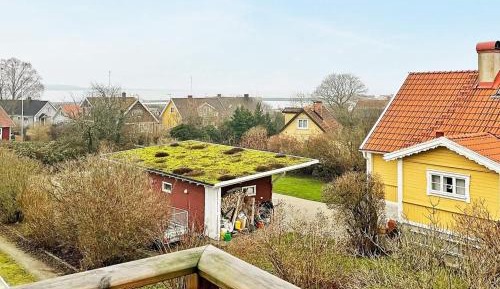 Three-Bedroom Vacation Home 