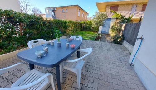 Apartment (4 Adults)