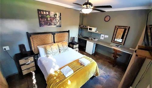 Queen Room