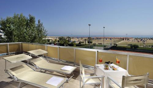Panoramic Double or Twin Room with Terrace with Sea View