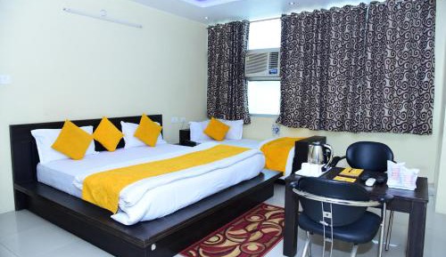 Triple Room with Private Bathroom