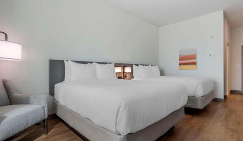 Family Room with Two Queen Beds - Disability Access/Non Smoking