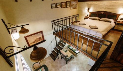 Apartment - Split Level
