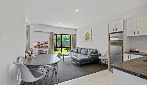 Family Large Two-Bedroom Apartment
