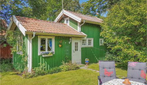 One-Bedroom Holiday Home