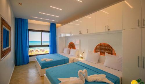 Apartment with Sea View