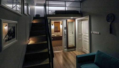 Double Room - Split Level