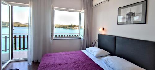 Triple Room with Sea View