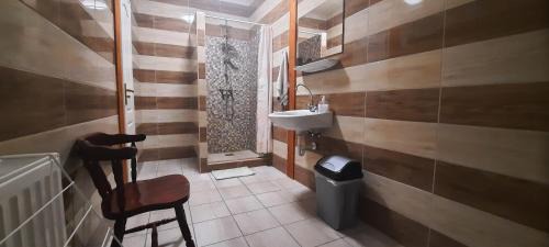 Double Room with Shared Bathroom