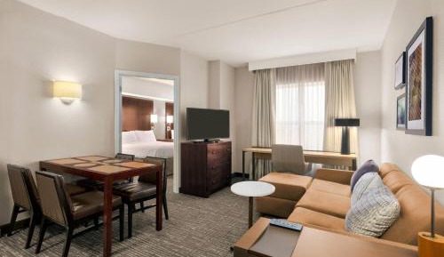 One-Bedroom Queen Suite with Sofa Bed