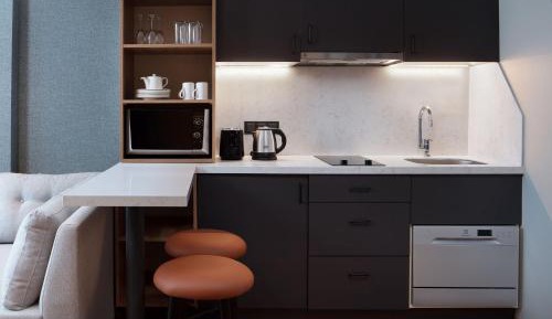 One-Bedroom Queen Suite with Sofa Bed