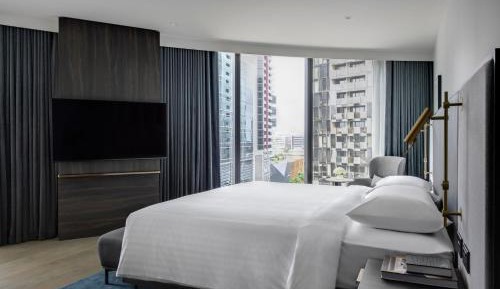 M Club Room with lounge access, Guest room, 1 King