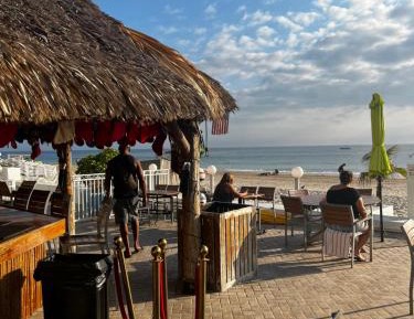 Deluxe Double Room with Balcony and Sea View