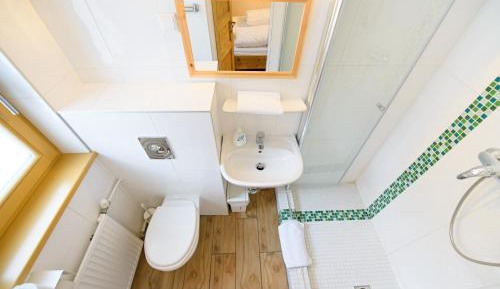 Small Double Room with Lake View - Second Floor