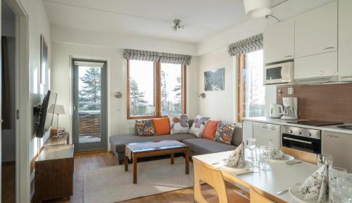 Two-Bedroom Apartment with Sauna