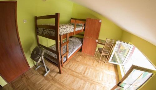 Bed in 4-Bed Dormitory Room