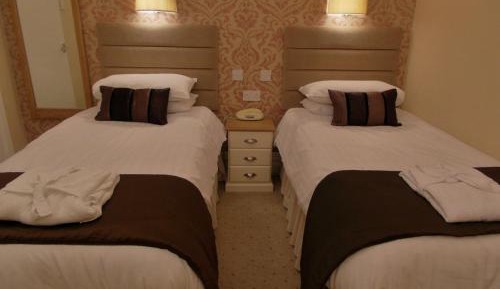 Classic Twin Room