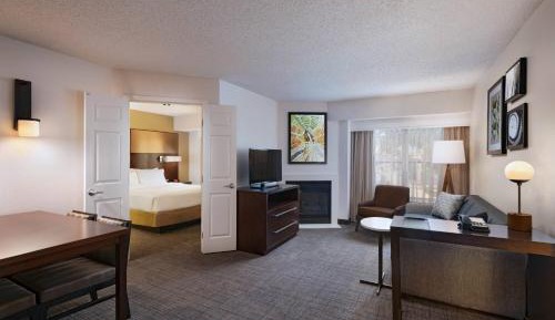 Two-Bedroom Suite