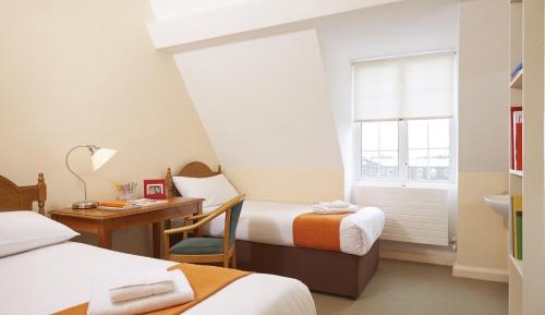 Twin Room with Shared Bathroom