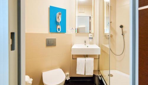Large Twin Room