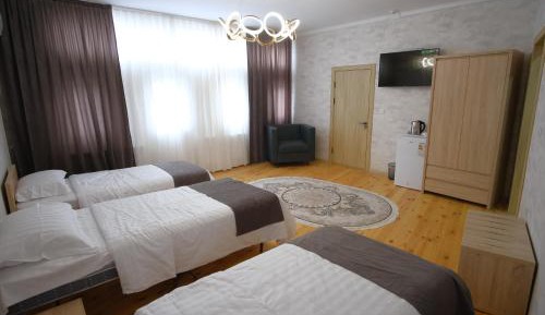 Budget Triple Room