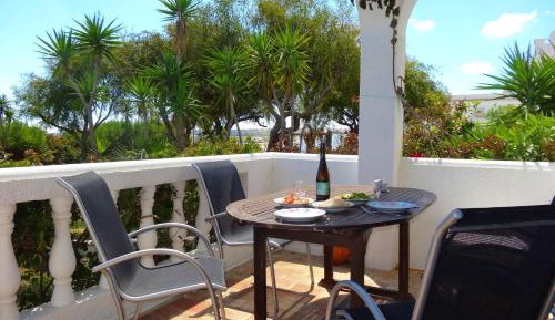 Villa - Beach Front