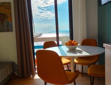 Studio with Sea View
