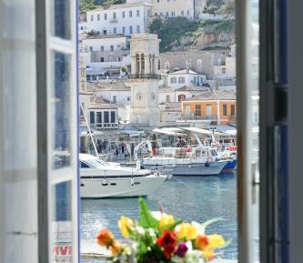 Standard Twin Room with Sea View