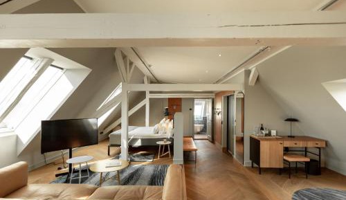 Superior Suite