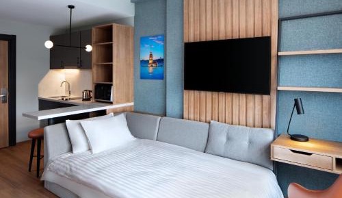 Queen Studio with Sofa Bed