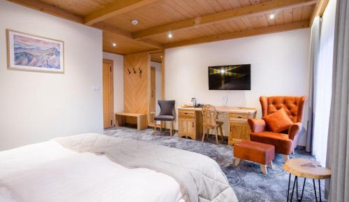 Double or Twin Room with Balcony