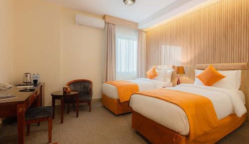 Standard Twin Room