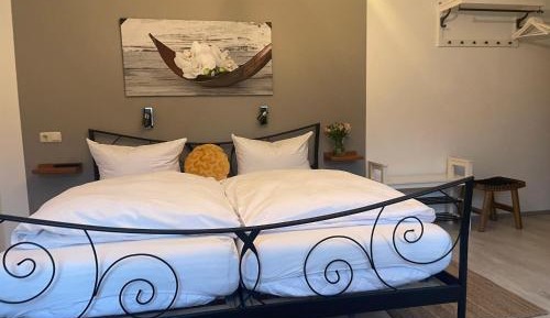 Comfort Triple Room with Shower