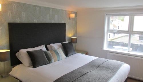 Deluxe King Room with Sea View
