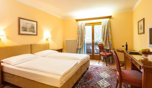 Double or Twin Room with Balcony