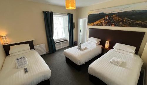 Triple Room with Shower
