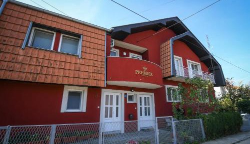 Premier Apartment