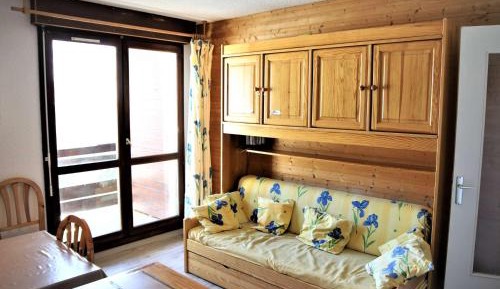 Apartment (4 Adults)