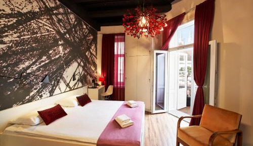 Deluxe Double Room with Balcony with City View