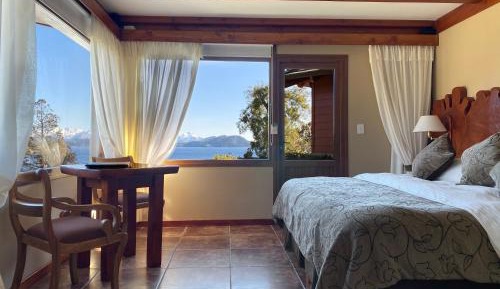 Master Suite with Sauna