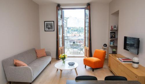 Apartment with Terrace