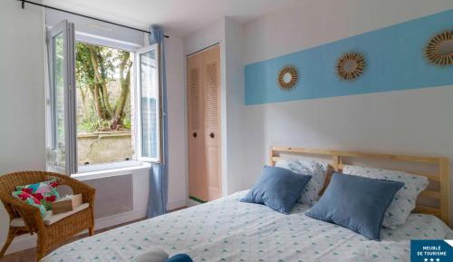 Apartment with Garden View