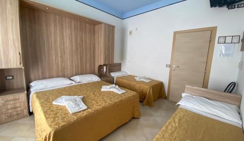 Quadruple Room with Balcony