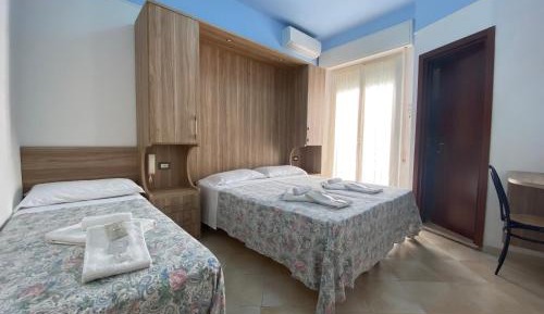 Triple Room with Balcony
